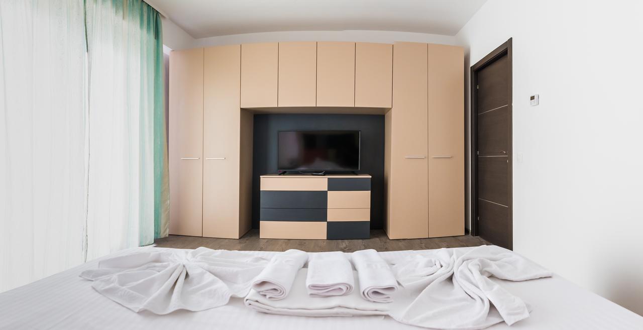 Sns Apartament In Vila Sophia Mamaia Exteriér fotografie