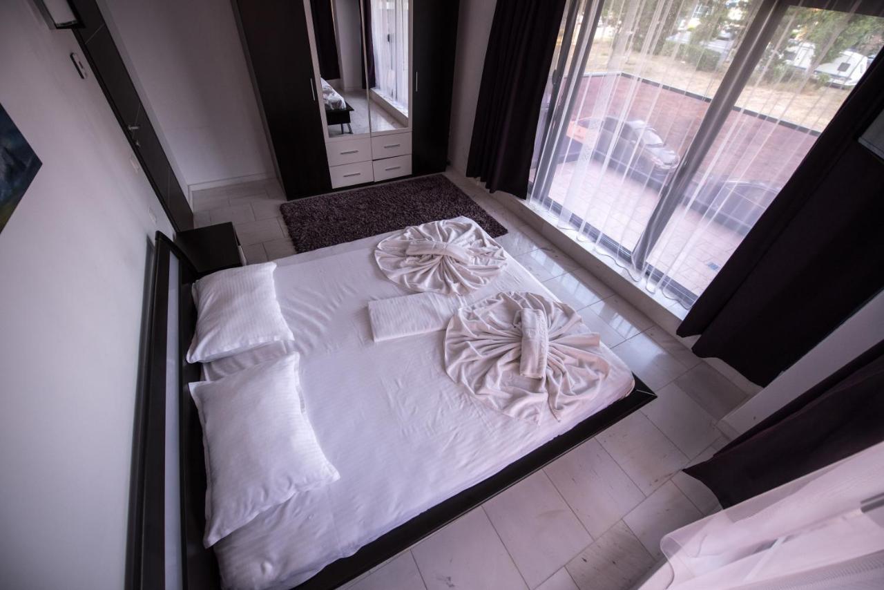 Sns Apartament In Vila Sophia Mamaia Exteriér fotografie