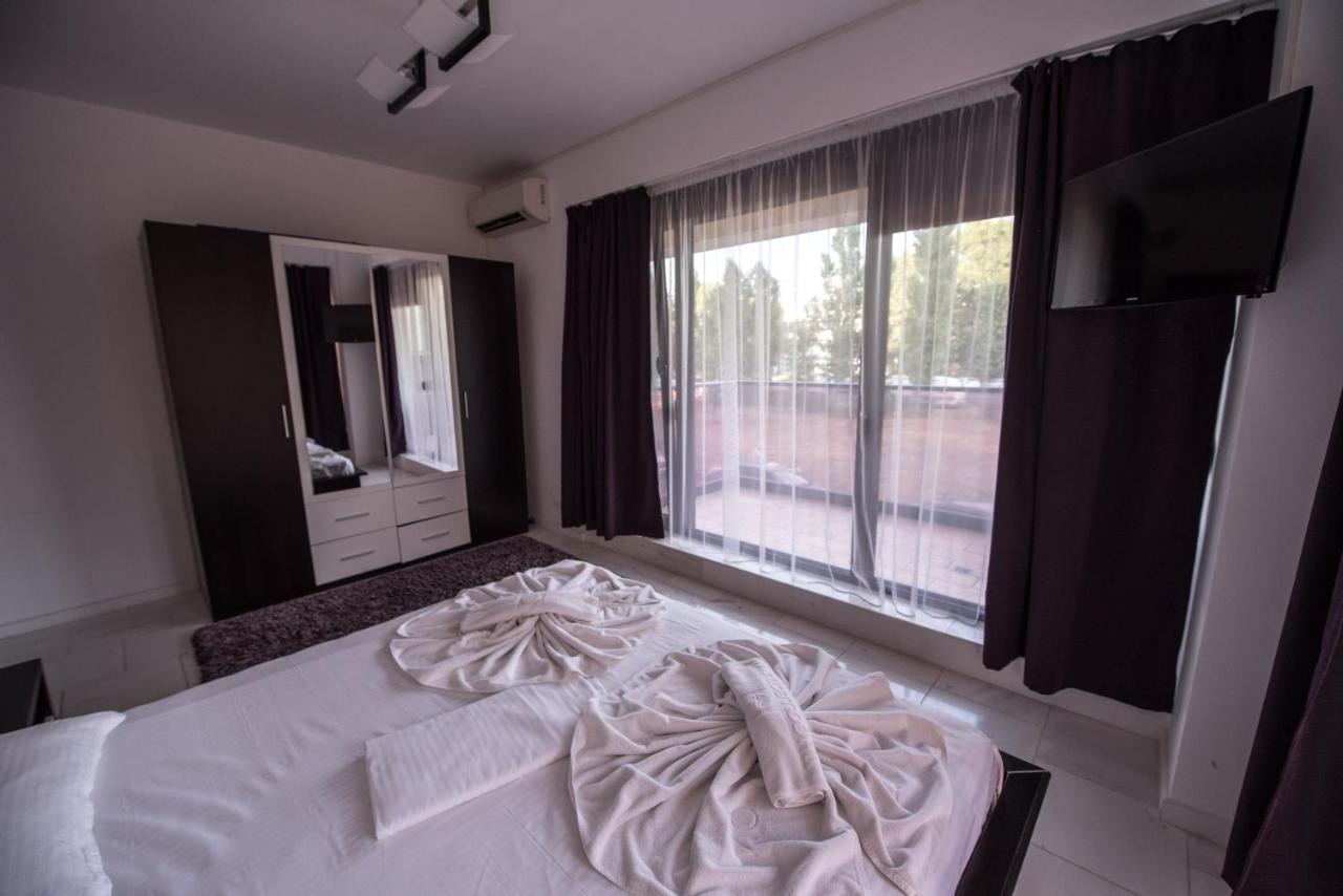 Sns Apartament In Vila Sophia Mamaia Exteriér fotografie